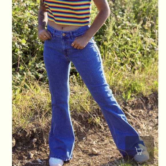 Run & Fly Made in England Flare Dark Wash Flare Jeans - Picture 14 of 14